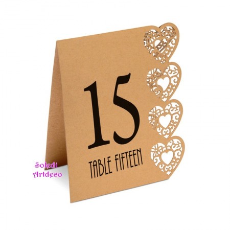 Set mit 15 nummerierten Tischkarten, gemeißelten Herzen, Kraftkartonfarbe, Höhe. 15,5 cm