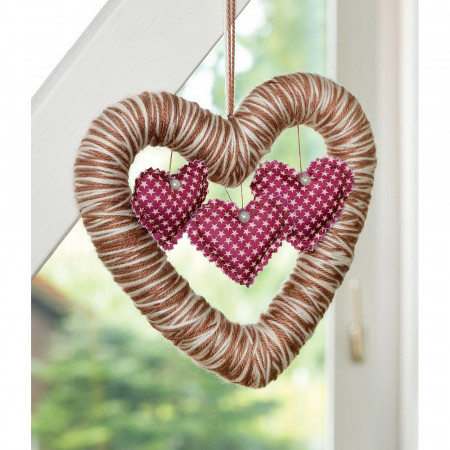Cadre / couronne forme coeur polystyrène plein 15 cm, densité supérieure