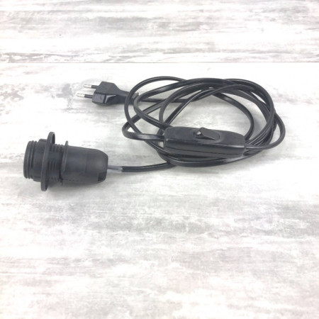 Kabel schwarz mit E14-Fassung und Schalter, Kabellänge 2 m, zur Realisierung einer Lampe