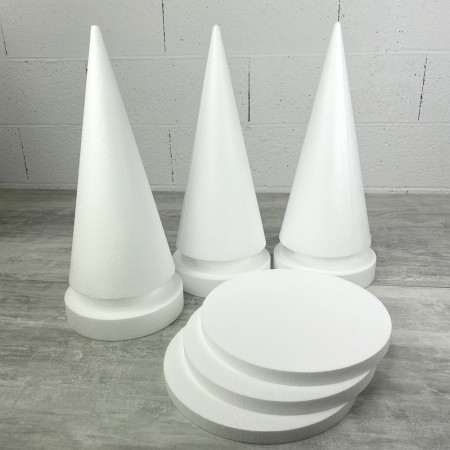 Lot de 3 Cônes en polystyrène à pied, h. 49 cm avec supports, base 27,5 cm, à décorer