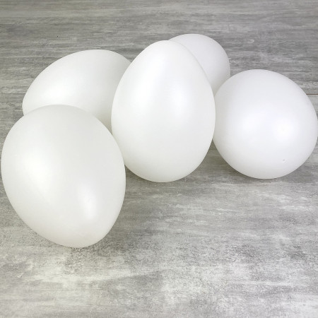 5 large white plastic eggs, 18cm high, to decorate, with hole for hanging, not separable
