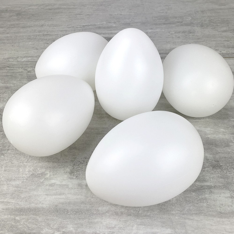 Lot de 5 grands Oeufs en plastique blanc, haut. 18 cm, avec trou de suspension, non séparables, autruche
