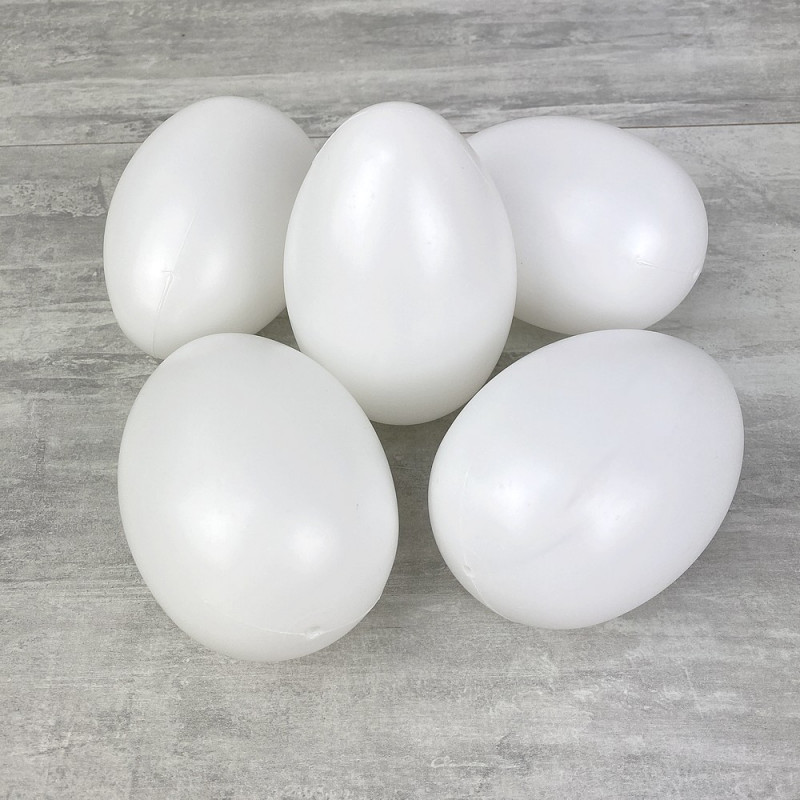 Lot de 5 grands Oeufs en plastique blanc, haut. 12 cm, avec trou de suspension, non séparables, à décorer