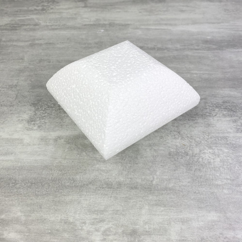 Petit Socle Coussin en polystyrène blanc, Largeur 10 cm x Epais. 7cm, 28 kg/ m3, dummy pour centre de table