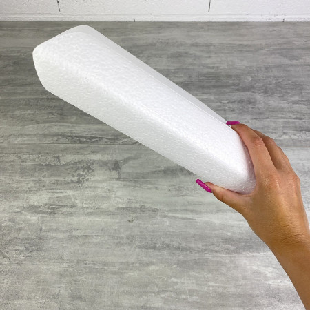 Socle Coussin en polystyrène blanc, Largeur 30 cm x Epais. 7 cm, 28 kg/ m3, dummy pour centre de table