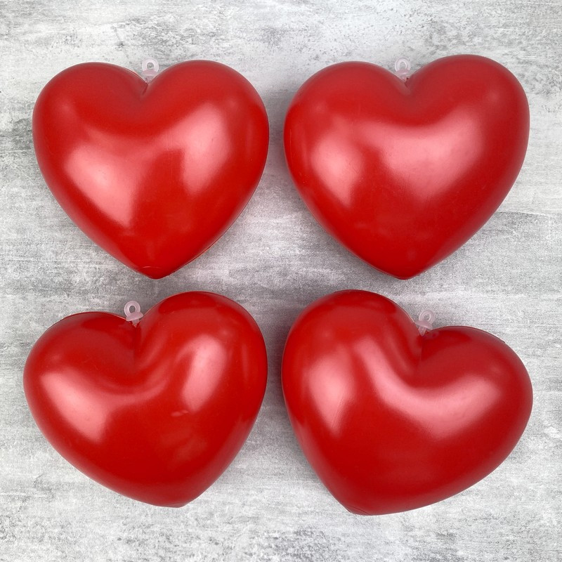 Lot de 4 Coeurs Rouges en plastique non séparable, 9,5 x 8 cm, avec accroches à suspendre, déco romantique