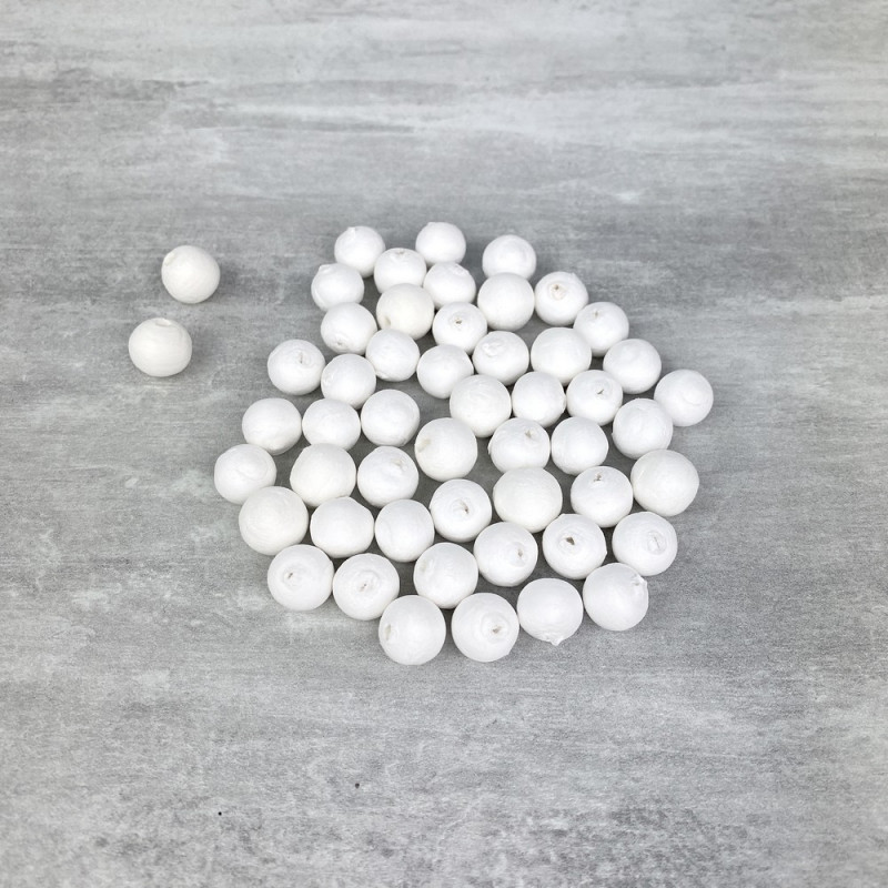 Lot de 50 Boules de 1 cm en ouate de cellulose, Billes blanches en coton compressé de 10 mm avec trou de suspension