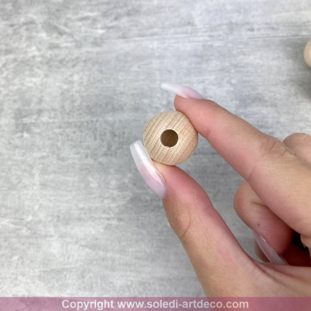 Lot 25 petites boules 20 mm demi-percées en bois de hêtre, perçage 6mm