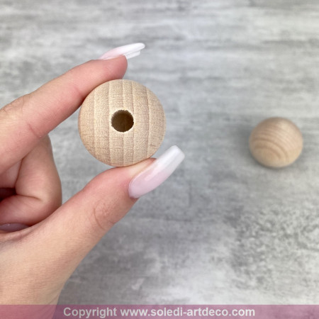 Lot 25 Boules demi-percées 30 mm en bois de hêtre, perçage 7 mm