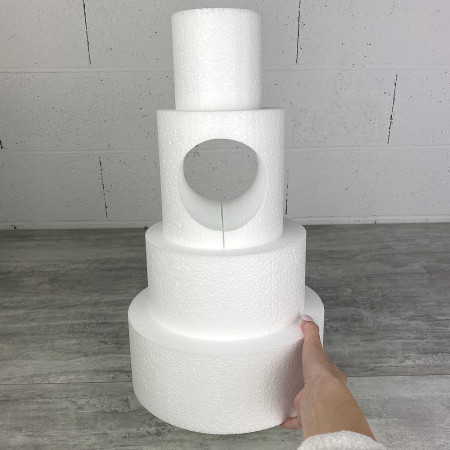 Hochzeitstorte aus Styropor, Rundenöffnung, 45 cm hoch, Boden Ø 25 cm bis 10 cm, 4 Etagen Hochzeitstorte
