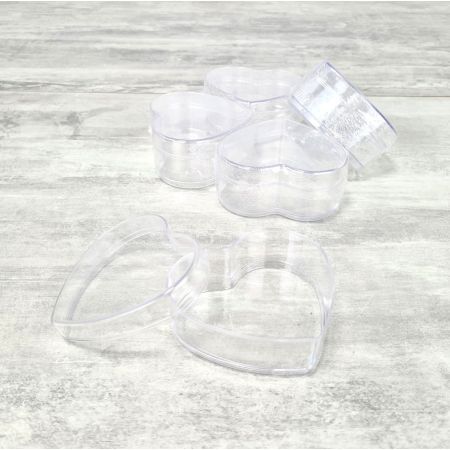 Transparente herzförmige Kunststoffdose mit Deckel, 8,5 x 7,5 cm, für Dragees
