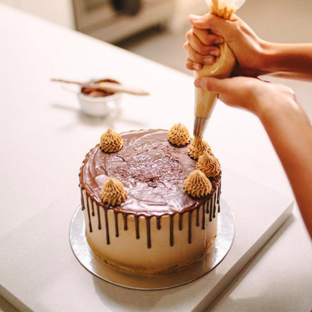 Lot 5 Supports ronds à Gâteau 23,5 cm en Carton Or/Noir - Plateau présentation cupcake wedding cake Traiteur Pâtissier