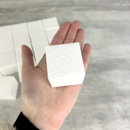 Set aus 20 kleine Styroporwürfel 4x4cm, kleine weiße Styroporblöcke zum Dekorieren