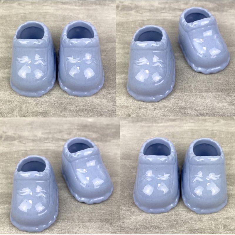 copy ofPaire de chaussons décoratives pour bébé Garçon, Chaussures bleues en porcelaine pour une déco de baptême
