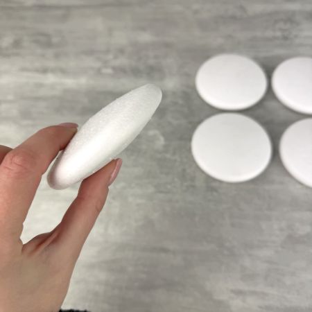 copy ofSet of 10 Polystyrene form medallion, diameter 8 cm, high density